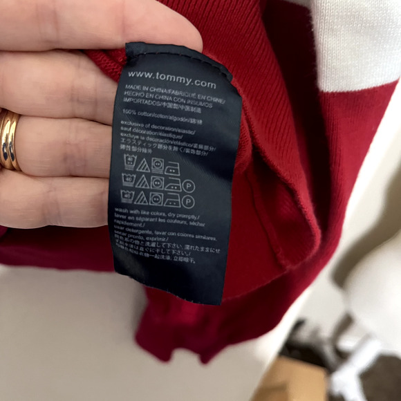 Tommy Hilfiger Men’s Crewneck Sweatshirt Red White Blue Size M colorblock - Picture 4 of 6